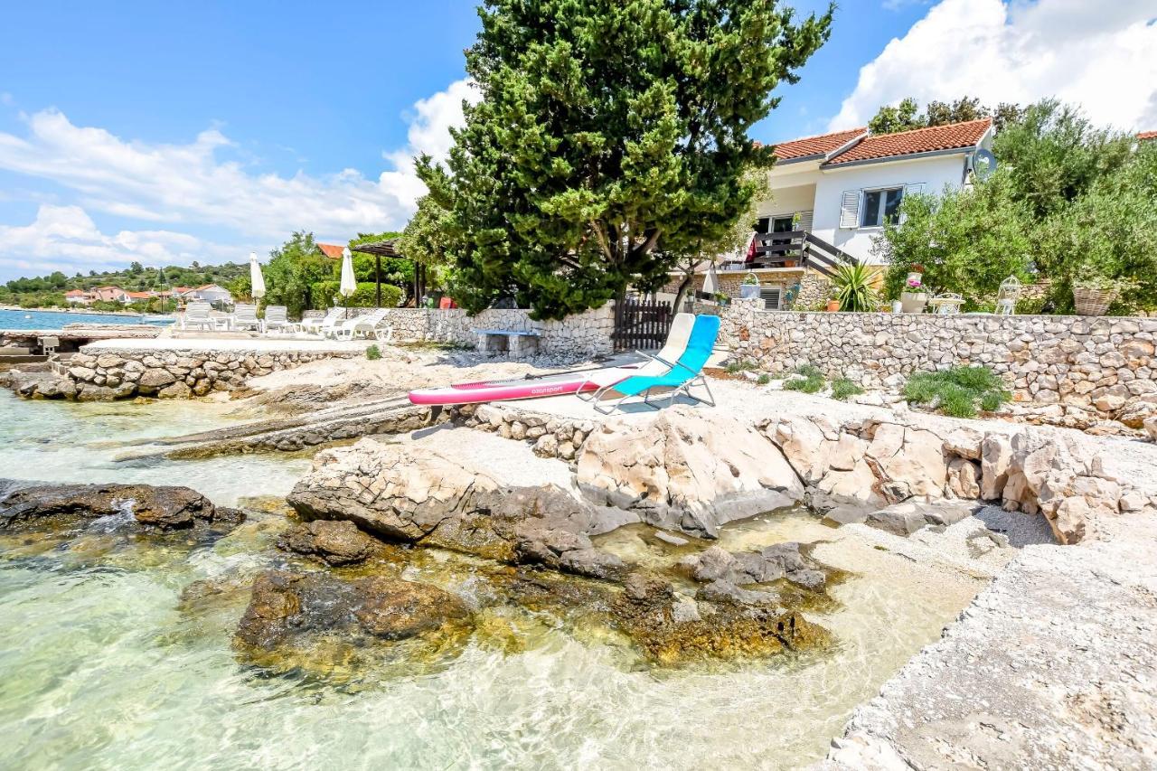 House Spirit Of The Sea Villa Ražanj Exteriör bild